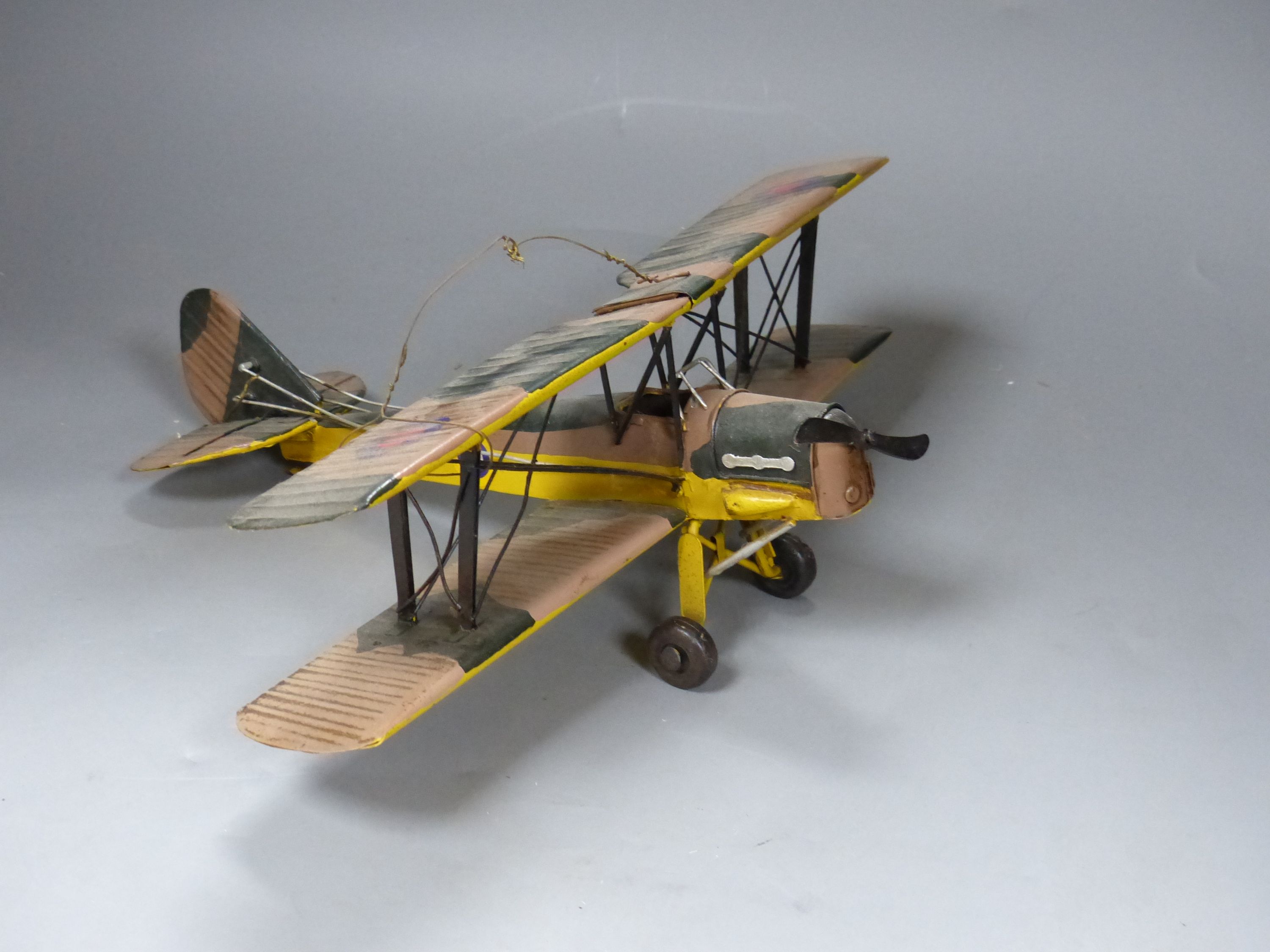 Model of a seaplane and one of a bi-plane